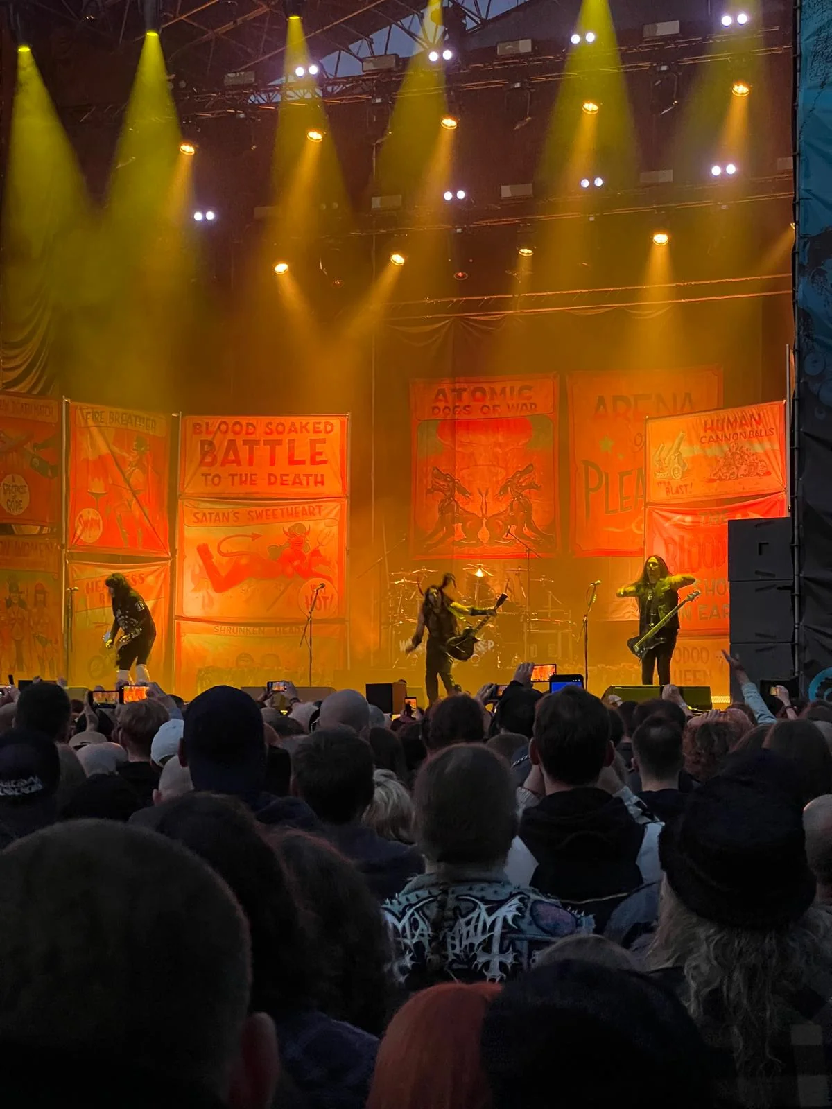 Mystic Festival — scena i publiczność